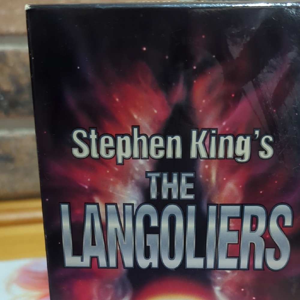 Stephen King’s The Langoliers (VHS, 1995) – 2 Tape Set 📼 - Picture 9 of 15